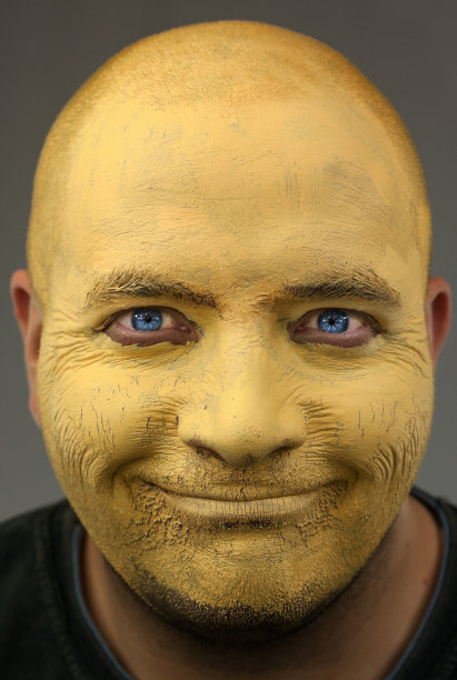 黄色的笑脸图片下载