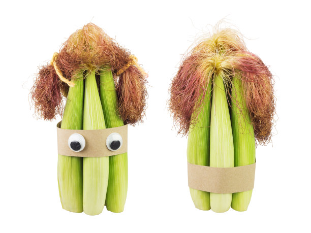 小玉米束与修剪路径图片下载