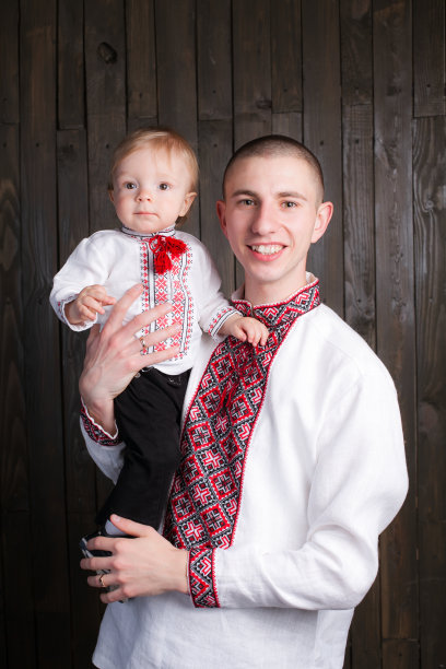 家庭幸福在工作室图片下载