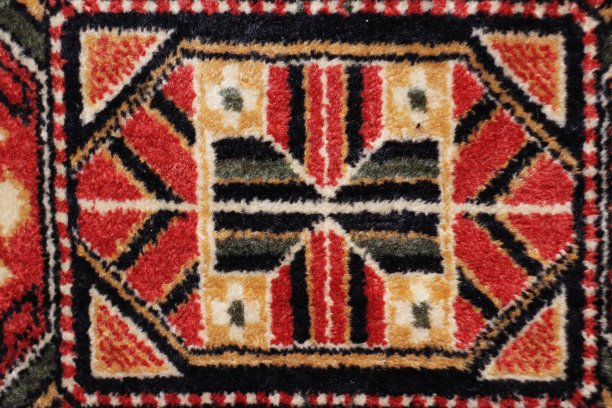 几何图案的地毯图片下载