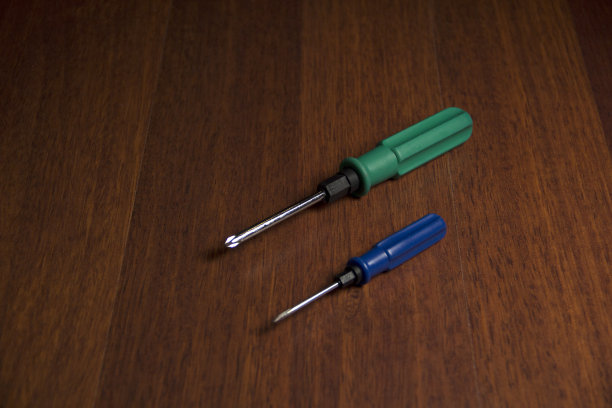 螺丝刀图片下载