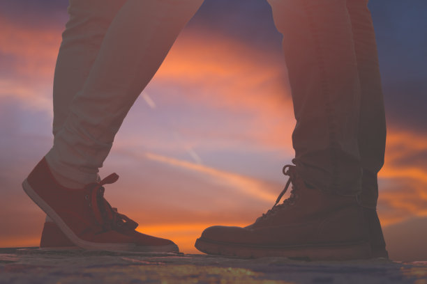 夫妇在爱。图片下载