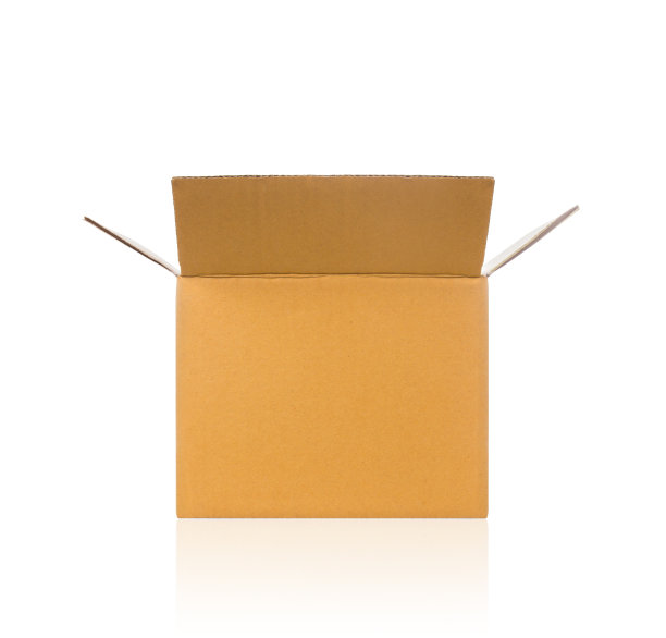 布朗打开各种纸板箱孤立在白色上。图片下载