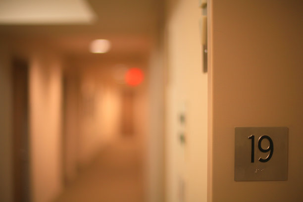 模糊的酒店或医院走廊图片下载