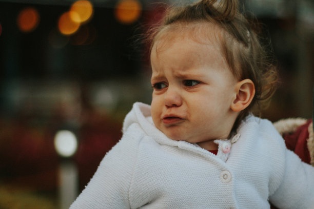 女婴面部表情图片下载