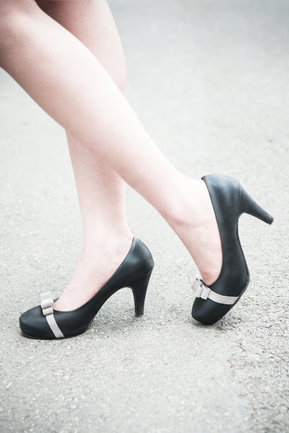 高跟鞋的特写图片下载