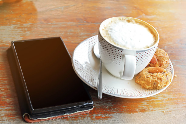 一杯卡布奇诺咖啡图片下载