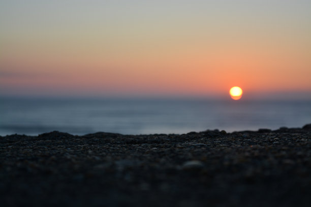 法国南部的海洋日落图片下载