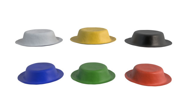 6个颜色的帽子在一个白色的3d插图图片下载