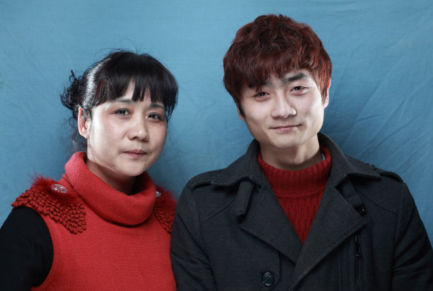 中华民族幸福大家庭图片下载