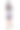 在摄影棚里拿着相机的女徒步旅行者图片下载
