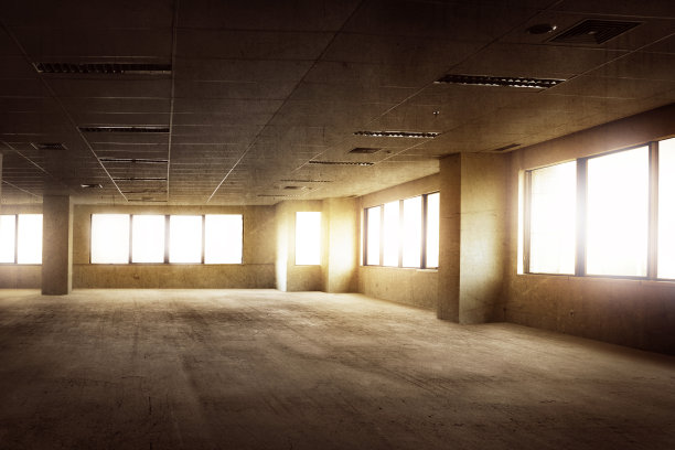 白天的阳光照亮了房间图片下载