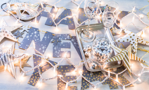 新年晚会银饰图片下载