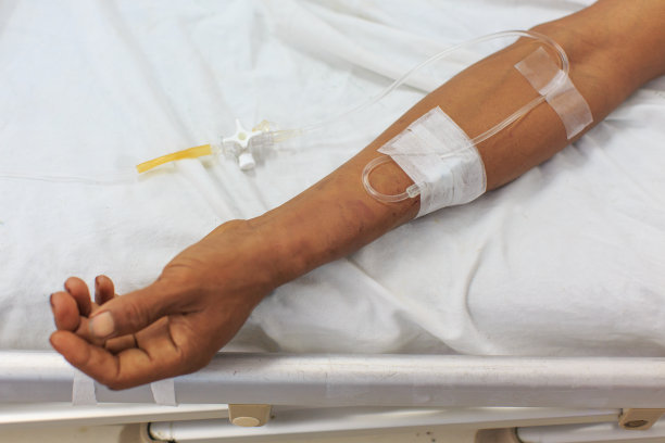 男患者手臂图片下载