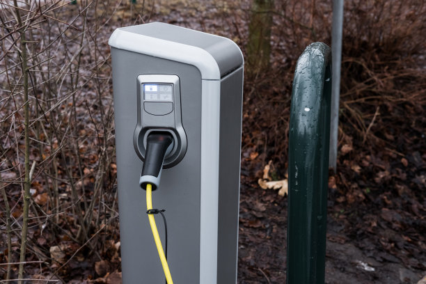 电动汽车充电站图片下载