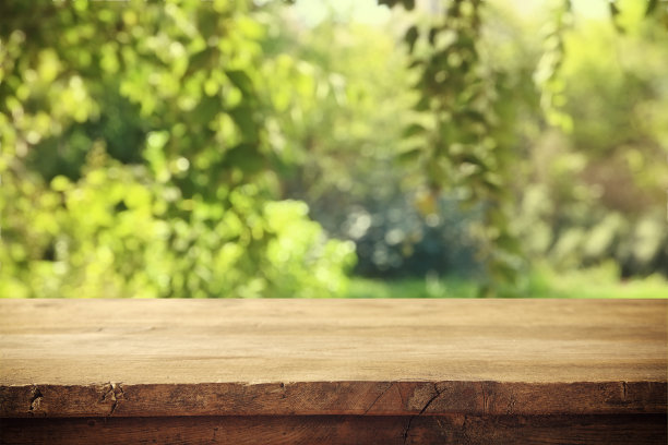 空旷的乡村桌子前的背景图片下载
