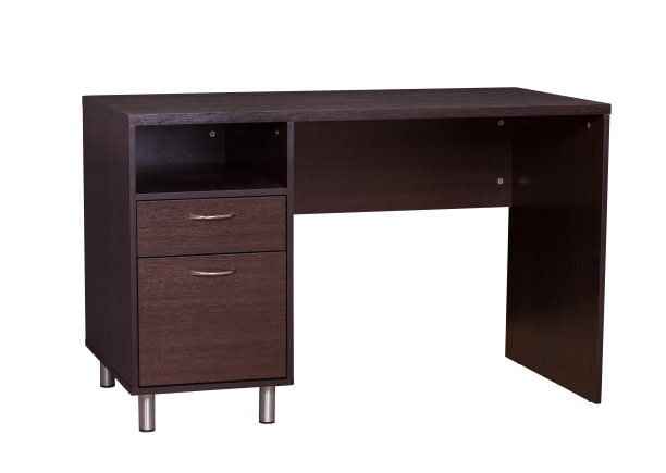 白色背景的木制办公桌。图片下载