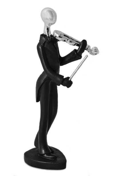 小提琴手雕像图片下载