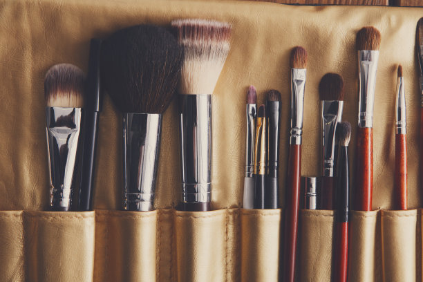 化妆品、美容、专业化妆刷盒图片下载