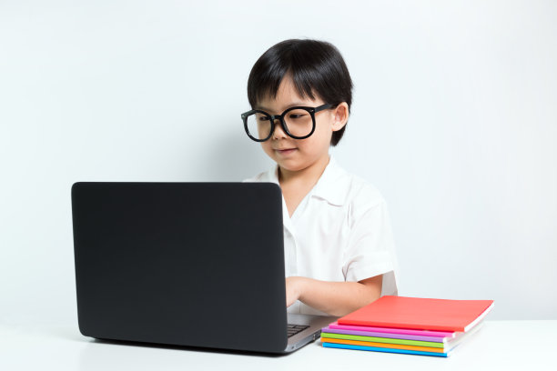 回到学校图片下载