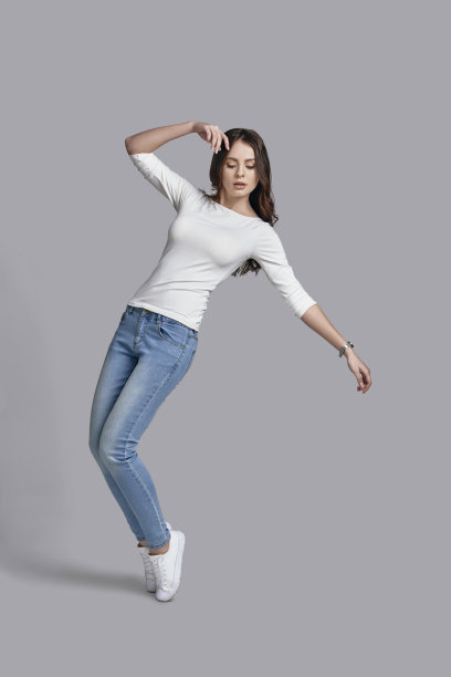 喜欢她的风格。图片下载