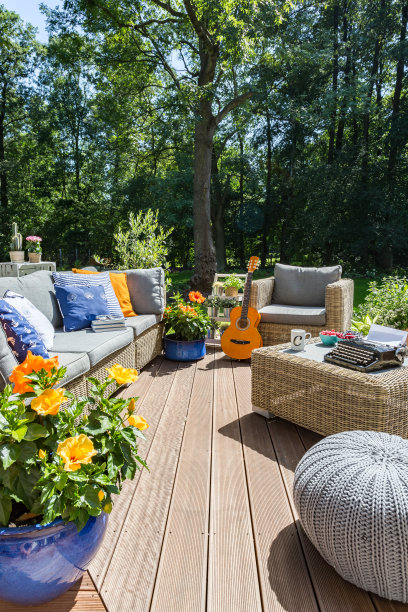 新设计的别墅庭院图片下载