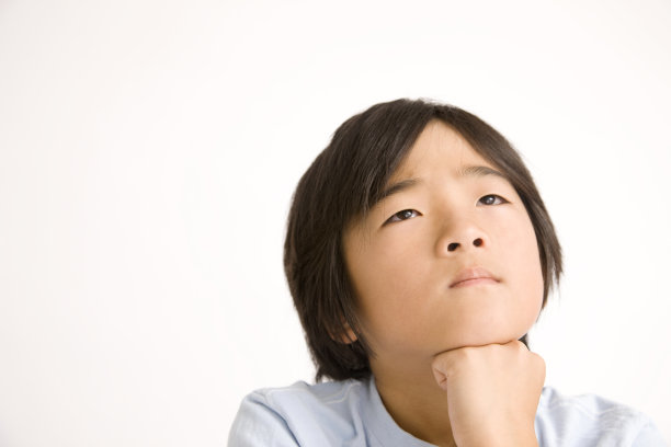 孩子受苦图片下载