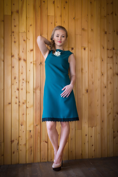 女人摆姿势图片下载