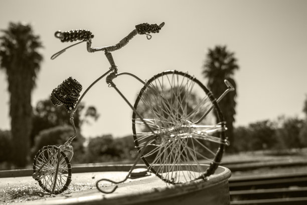 《连线》杂志的自行车图片下载