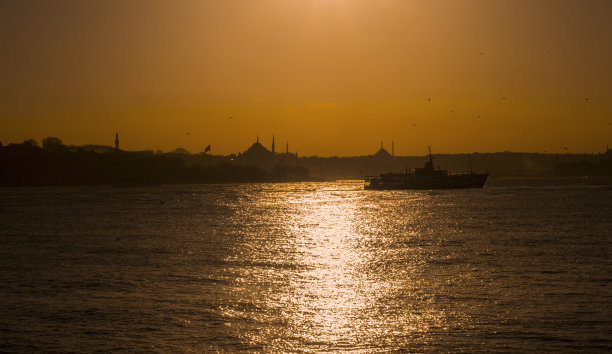 伊斯坦布尔的天际线图片下载