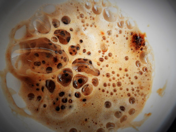 在我的咖啡里起泡图片下载