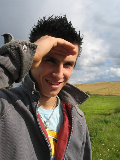 等待朋友图片下载