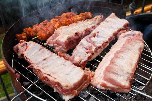 在家里烧烤图片下载