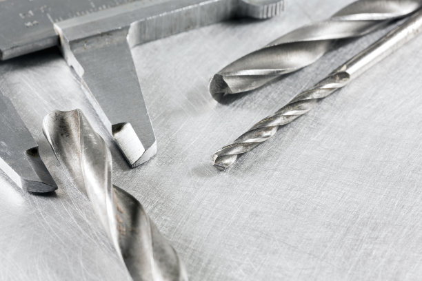 带钻头的游标卡尺图片下载