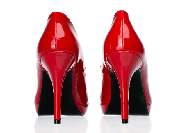 红色高跟鞋后视图图片下载