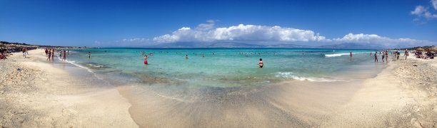 尼比亚斯卡·普拉萨图片下载