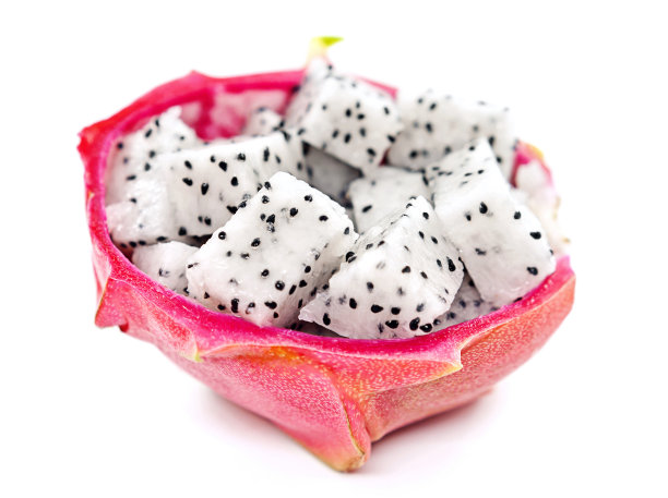 火龙果或火龙果在白色背景下分离素材图片