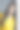 .那个女孩紧靠着窗户站在那里。图片下载