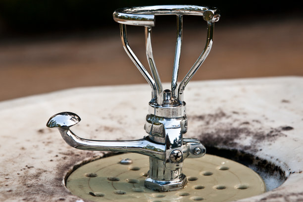 自来水图片下载