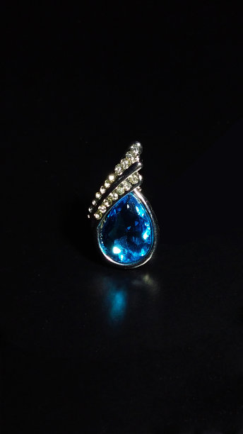 水晶珠宝图片下载