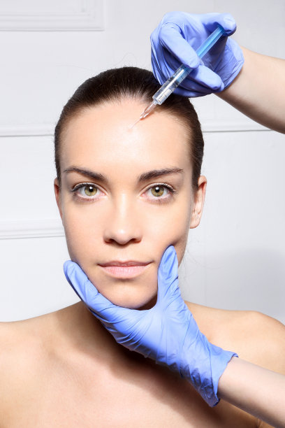 额横皱纹，填充物注射图片下载