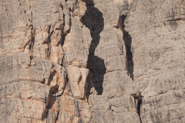 意大利垂直白云石墙的细节图片下载