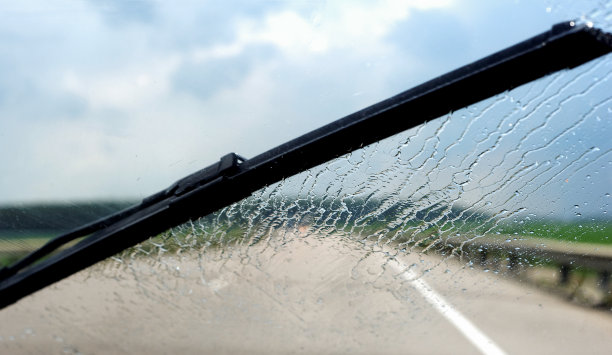 车窗图片素材ID：165009292