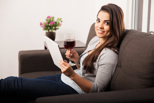 快乐女生社交网络图片下载