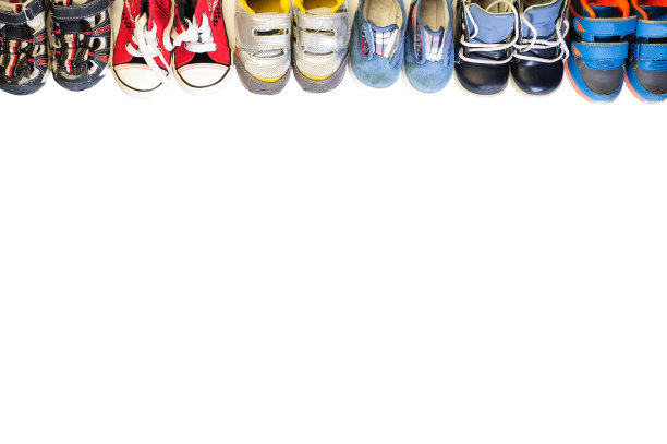 适合不同天气和季节的儿童鞋图片下载