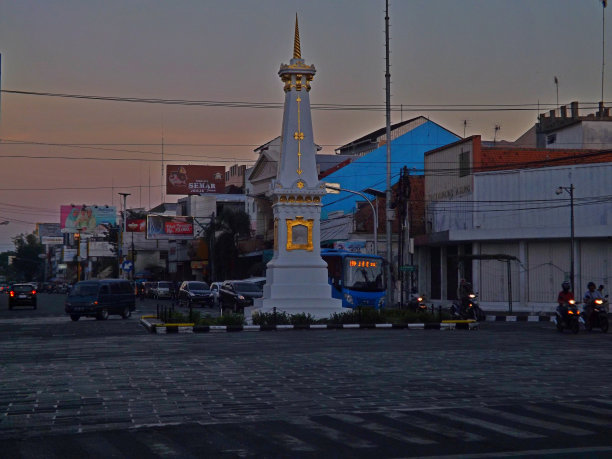 Tugu Jogja - 日惹纪念碑图片下载