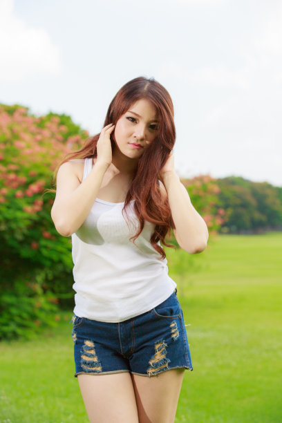 亚洲女孩漂亮图片下载