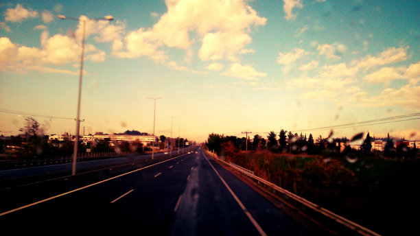 公路旅行图片下载