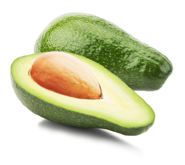 白色背景上孤立的绿色牛油果图片下载
