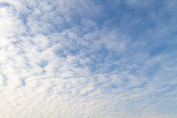 天空和云图片下载